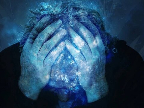 मस्तिष्‍क की खतरनाक बीमारियों में कारगर है योग. (प्रतीकात्मक तस्वीर: (Credit- Pixabay)