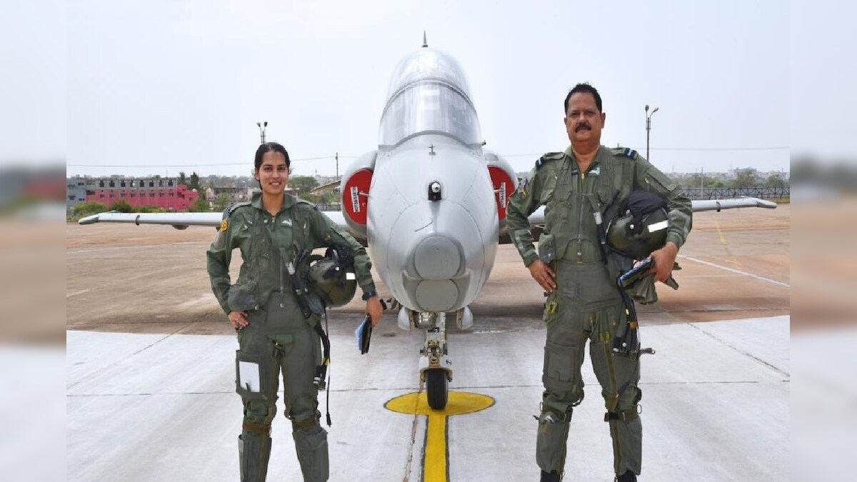 पिता के साथ बेटी ने उड़ाया फाइटर जेट भारतीय वायुसेना में बन गया इतिहास तस्वीरें देख हो जाएगा गर्व