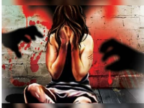 चार युवकों ने युवती के साथ गैंगरेप किया. ये युवक देहरा, परागपुर और रक्कड़ के बताए जा रहे हैं. (प्रतीकात्मक)
