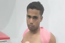 मुखिया की ग्रामीणों ने की लाठी-डंडों और लात-घूसों से बेरहमी से पिटाई
