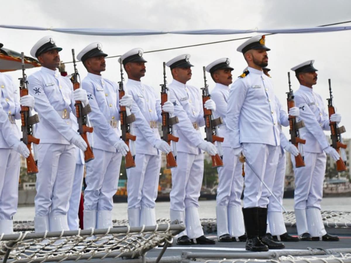 595 Rehearsal Of Indian Navy Day Stock Photos, High-Res Pictures, and  Images - Getty Images