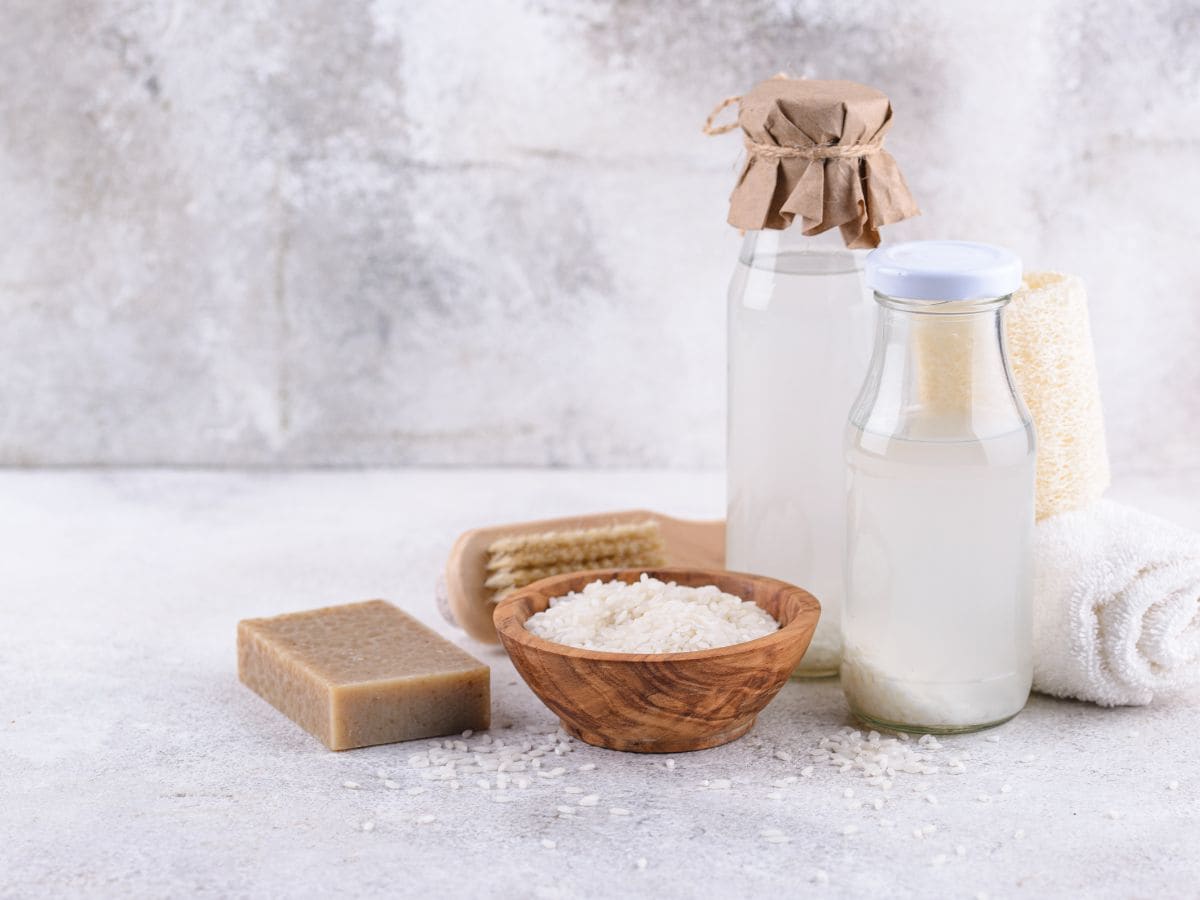 Rice water is very beneficial for skin and hair, use this way