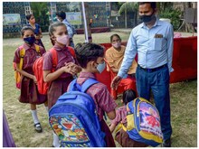 क्या बच्चे स्कूल जाने में आनाकानी कर रहे हैं? जानें क्या हो सकती है वजह