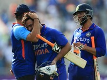 IND vs WI: वनडे क्रिकेट के भविष्य पर सवाल, जडेजा बोले-7 घंटे किसके पास हैं