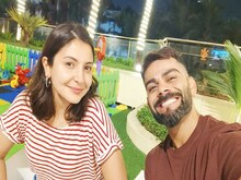 कोहली पत्नी अनुष्का संग छुट्टी पर निकले, लेकिन जहां गए, वहां सता रही गर्मी