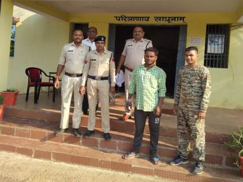 छत्तीसगढ़ के बेमेतरा में पुलिस ने पत्नी की हत्या के आरोप में पति को गिरफ्तार किया है.