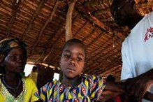 अफ्रीका में मलेरिया का पहला टीकाकरण, गेट्स फाउंडेशन का वित्तीय सहायता से इंकार
