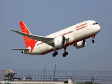 प्रेमी जोड़े की 'मोबाइल चैट' बनी मेंगलुरु-मुंबई विमान के उड़ान में देरी की वजह