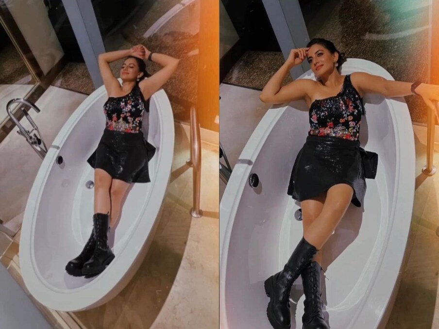  भोजपुरी क्वीन अक्षरा सिंह सोशल मीडिया पर काफी एक्टिव रहती हैं. वो फैंस के साथ खुद से जुड़ी पोस्ट्स शेयर करती रहती हैं. ऐसे में अब उन्होंने अपना लेटेस्ट फोटोशूट (Akshara Singh Photoshoot) बाथटब वाला इंस्टाग्राम पर शेयर किया है, जिसमें देखने के लिए मिल रहा है कि वो खाली बाथटब में पोज दे रही हैं.