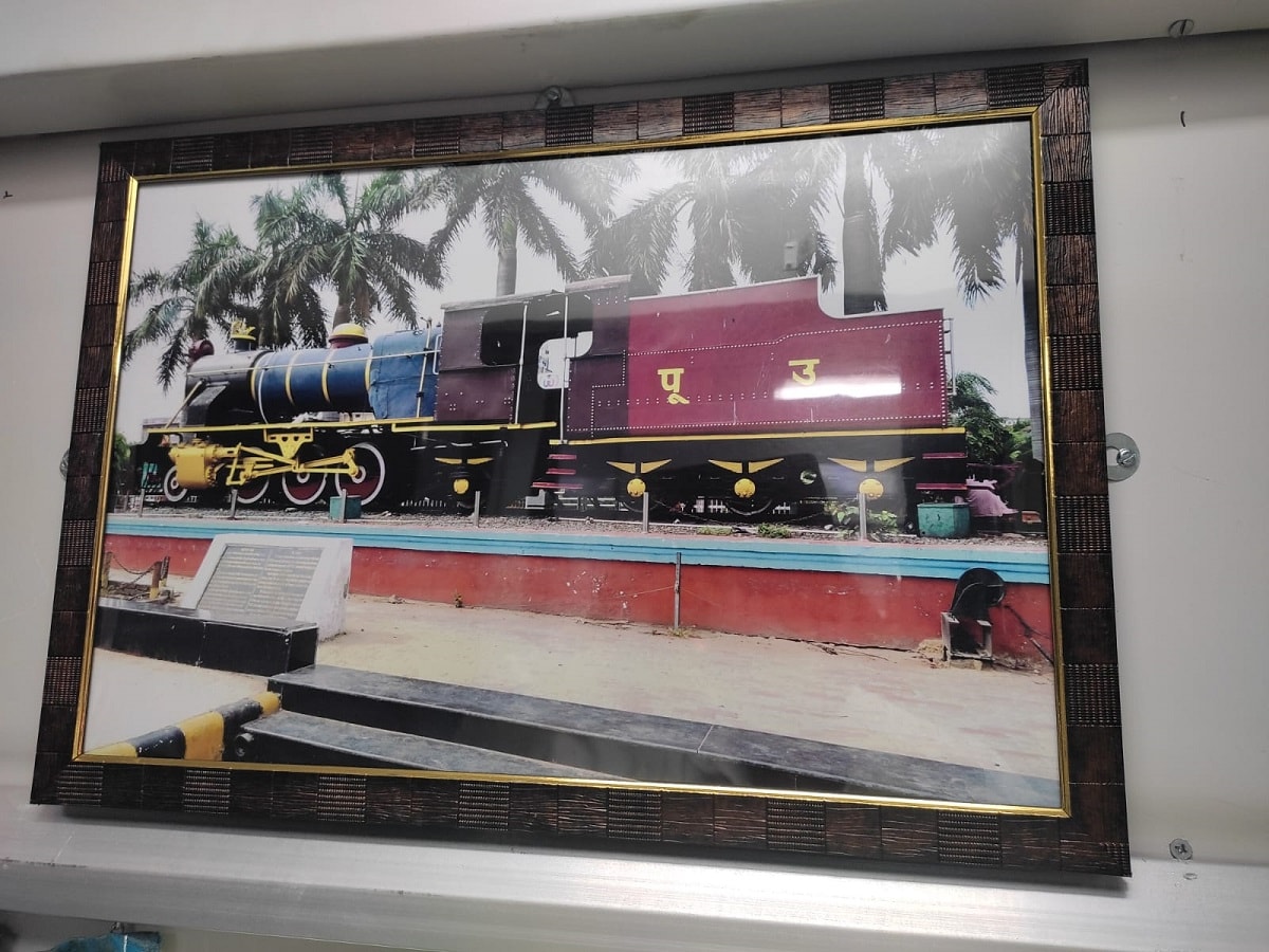 गोरखपुर-बठ‍िंडा गोरखधाम एक्सप्रेस के वातानुकूलित कोच की साज-सज्जा में बड़ा सुधार किया गया है. Indian Railways, North Eastern Railway, Rail Services, IRCTC, Lucknow Junction-New Delhi Tejas Express, Gorakhpur-Bathinda Gorakhdham Express Train, Trains, Railway News