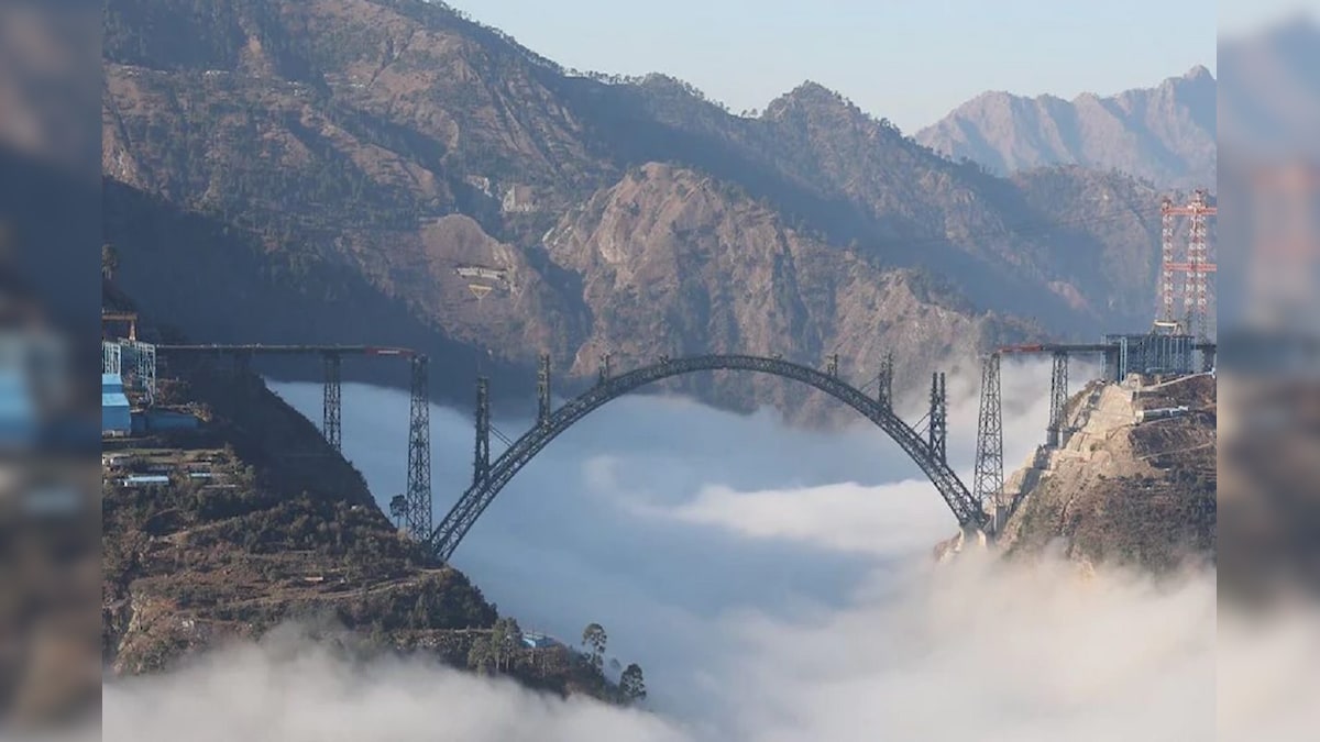 जानिए कब बन कर तैयार हो रहा है कश्मीर में दुनिया का सबसे ऊंचा रेलवे पुल