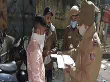 दिल्लीः मास्‍क नहीं लगाने पर ₹500 का जुर्माना खत्म, हेल्‍थ वर्कर्स बड़ा फैसला