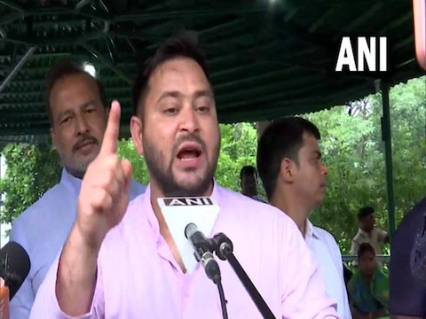 तेजस्वी यादव को सीबीआई कोर्ट से राहत मिली है (फाइल फोटो)