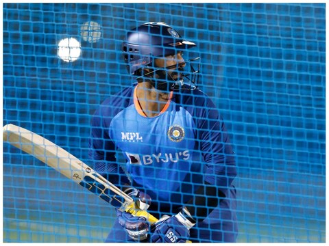 दिनेश कार्तिक का ट्वीट हुआ वायरल. (BCCI/Twitter)