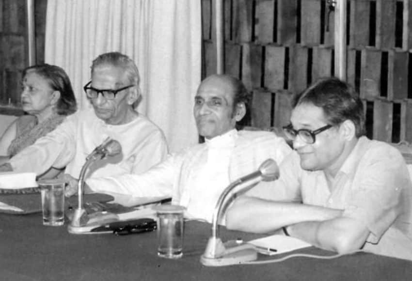 Girija Kumar Mathur Birthday, Girija Kumar Mathur News, Girija Kumar Mathur Books, Girija Kumar Mathur Poems, Om Nishchal News, Kavi Om Nishchal, Hindi Sahitya News, Sahitya News, Literature News, गिरिजा कुमार माथुर का जन्मदिन, गिरिजा कुमार माथुर के गीत, कवि गिरिजा कुमार माथुर, हिंदी साहित्य न्यूज, लिटरेचर न्यूज, कवि ओम निश्चल, डॉ. ओम निश्चल,