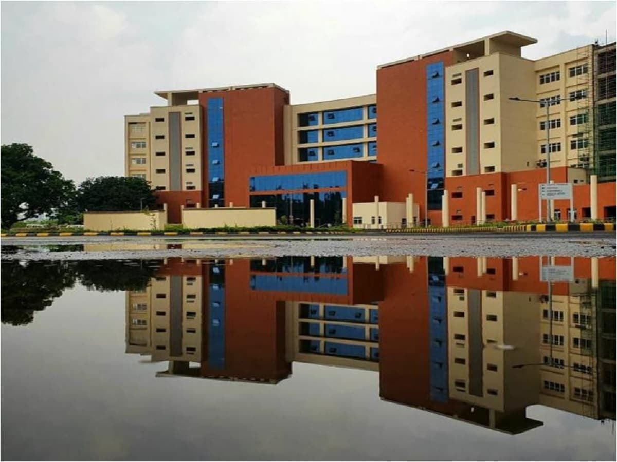 PM मोदी कल राष्ट्र को सौंपेगे 'होमी भाभा कैंसर अस्पताल', बनाने में आई है 660 करोड़ की लागत - pm narendra modi homi bhabha cancer hospital research centre mohali rsr – News18 हिंदी