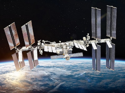  Space, Satellite, Lower Earth Orbit, LEO, Lower Earth Orbit Satellite, LEO satellite, Commination Systems, Satellite Constellation,