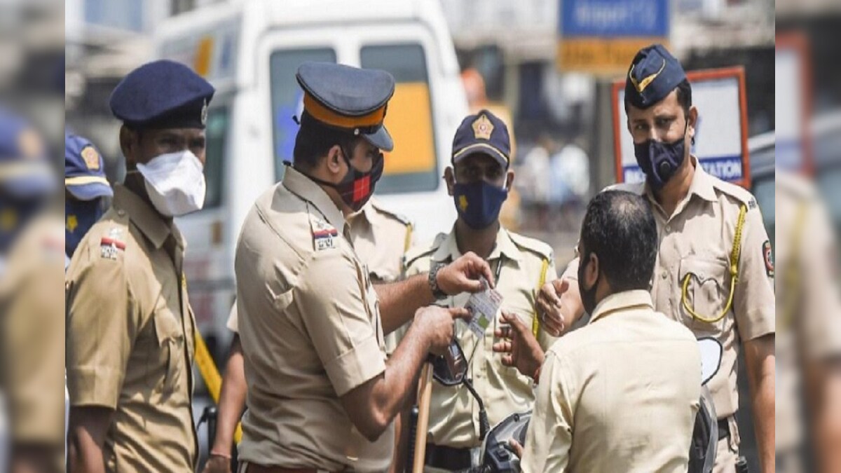 चैन स्नैचरों को पकड़ने के लिए मुम्बई पुलिस बनी डिलीवरी बॉय फिल्मी स्टाइल में आरोपियों को दबोचा