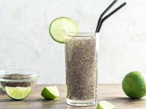 consuming chia seeds, chia seed drink for weight loss