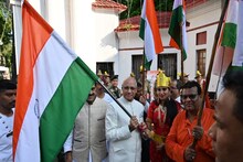 Har Ghar Tiranga: तिरंगा यात्रा में शामिल हुए राज्यपाल रमेश बैस, कहा- देश से ही हमारी पहचान