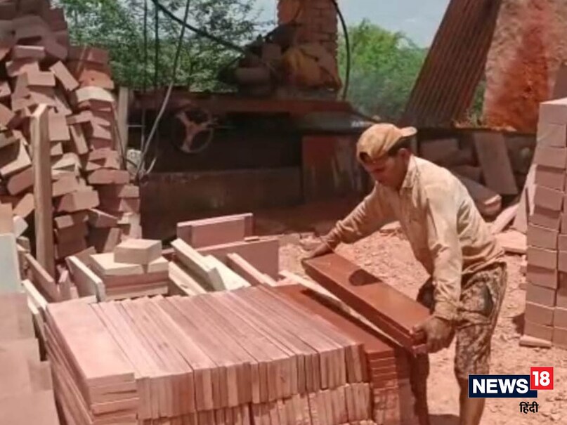 Red stone city dholpur news, Red stone supply in Ayodhya, Ram Mandir built in Ayodhya, red stone business in India, Red Stone use in Ram Tempel, Rajasthan news, Rajasthan top news, Rajasthan today news, Rajasthan News, dholpur news, dholpur latest news, dholpur news in hindi, dholpur news hindi me, dholpur jile ki taza khabar, dholpur taza samachar, राजस्थान न्यूज, धौलपुर न्यूज, लाल पत्थर का कारोबार