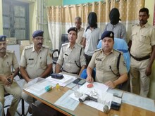 अवैध हथियारों का सौदा कर रहे 2 बदमाश गिरफ्तार, पिस्तौल व 39 जिंदा कारतूस बरामद