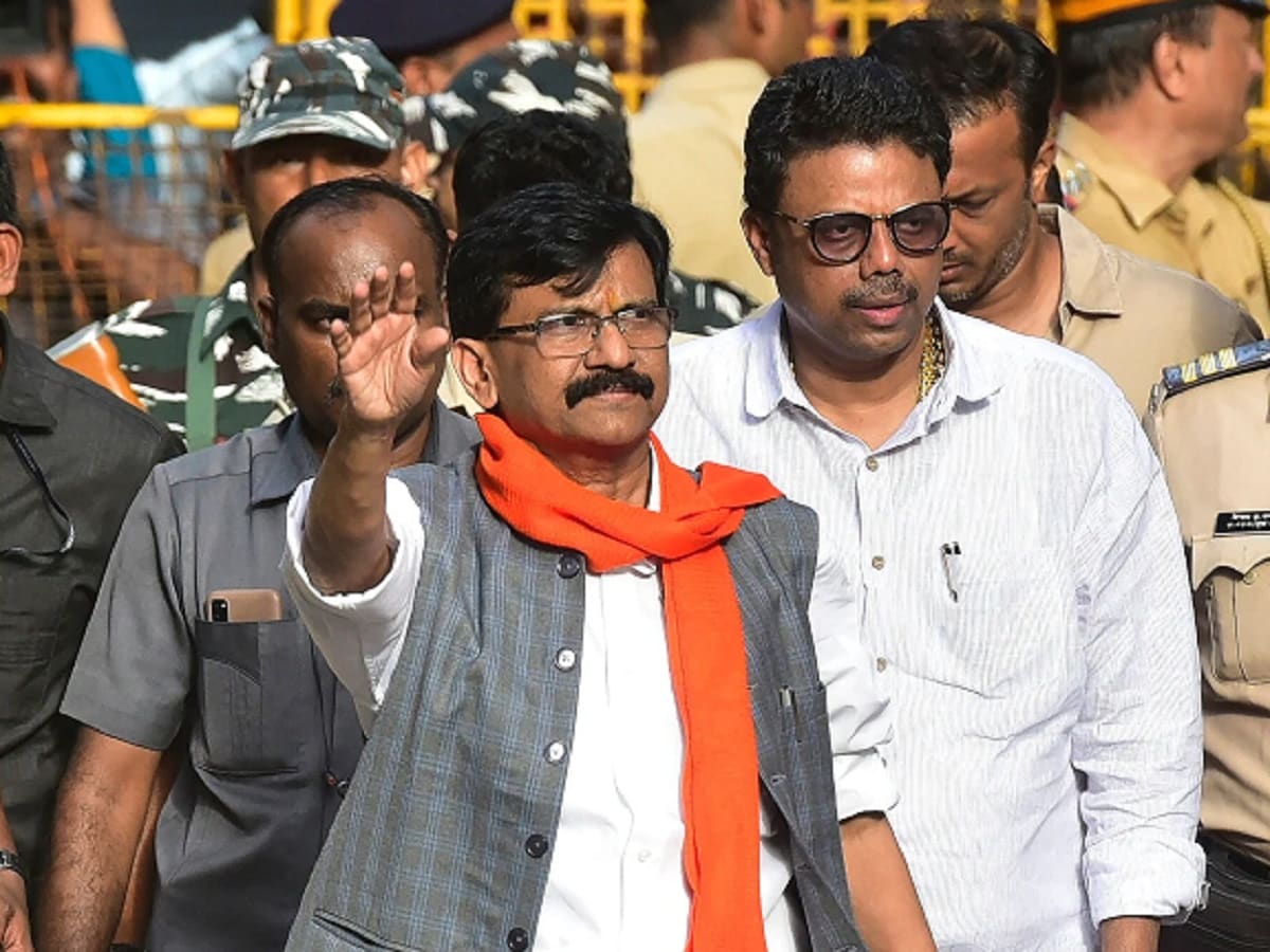 Sanjay Rauthan मनी लॉन्ड्रिंग केस : शिवसेना सांसद संजय राउत की बढ़ी मुश्किलें, 14 दिन ...