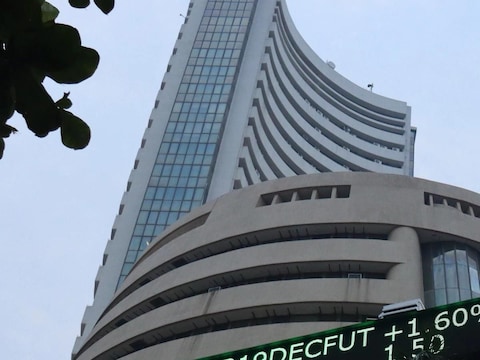 सेंसेक्‍स पिछले सत्र में 1,093 अंकों के नुकसान पर बंद हुआ था. 