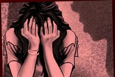 यूपी: घर से अगवा कर किया रेप, दरिदें पर नहीं हुआ एक्शन तो लड़की ने दी जान