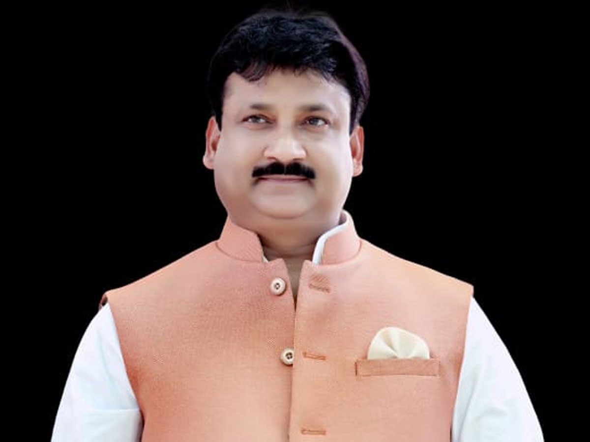 UP News: सपा से पूर्व एमएलए दीप नारायण यादव की 130 करोड़ की प्रॉपर्टी जब्त