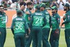 VIDEO: पाकिस्तान के गेंदबाज ने उड़ाया बल्लेबाज का विकेट, स्टंप लगा गुलाटी मारने