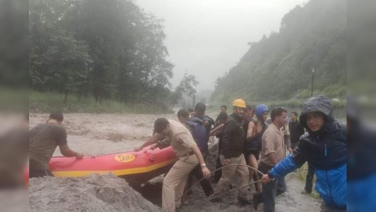 हिमाचल में मौसम का कहर 1 महीने में 141 की मौत 13 लोग लापता