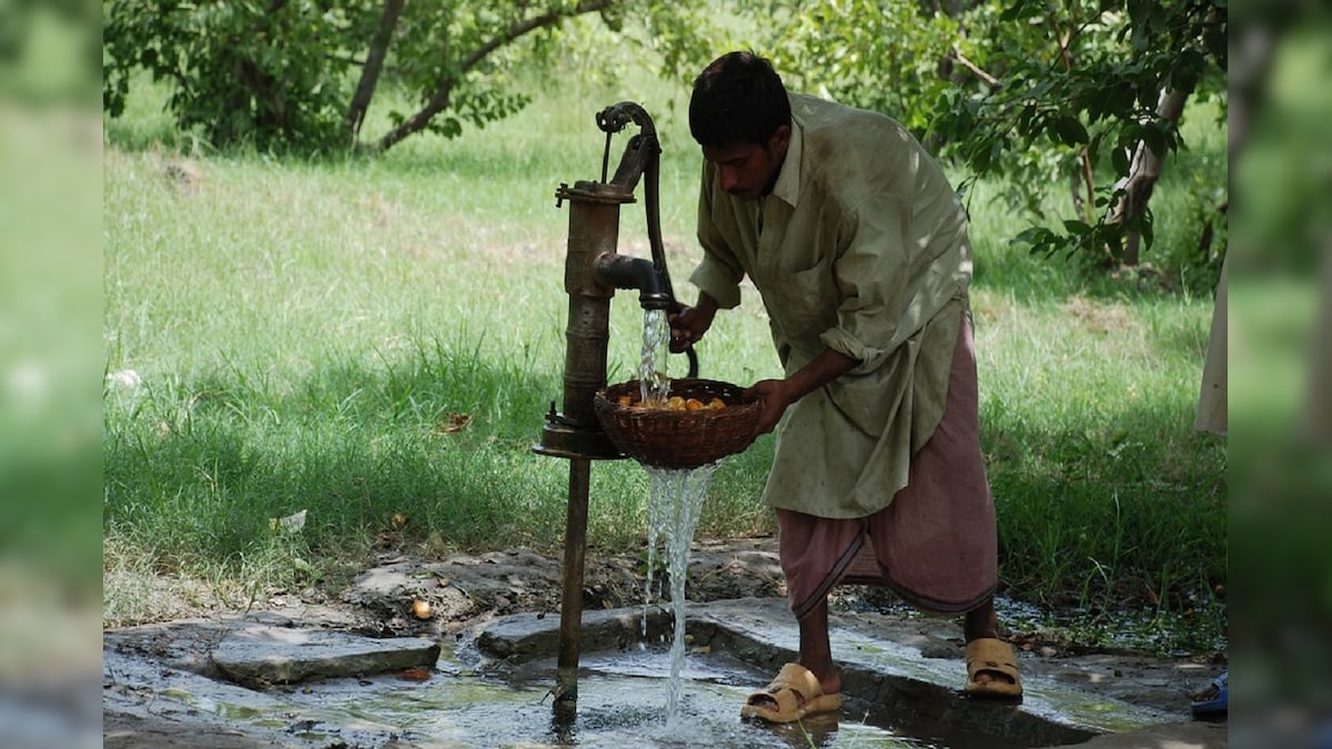 दुनिया में सबसे ज्‍यादा भूजल उपयोग करने वाला भारत कैसे निपट रहा है गिरते जलस्तर से