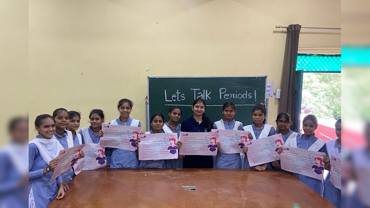 Noida: ये हैं Delhi-NCR की पैड वुमेन समाज की संकीर्ण सोच से बच्चियों को कर रहीं आजाद