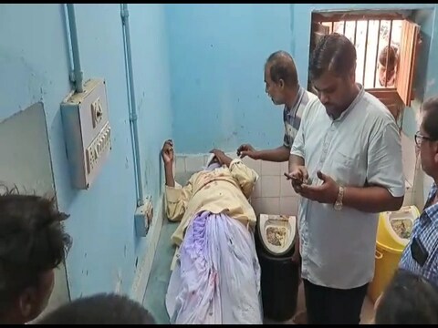 पटना में हुई गोलीबारी की घटना में जख्मी बुजुर्द