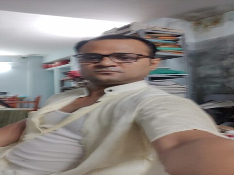 पटना में पुलिसकर्मियों की पिटाई करने वाला कांग्रेस का नेता