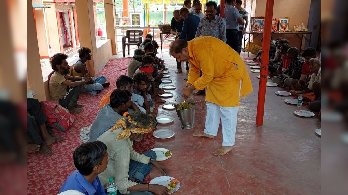 Lucknow: अन्नपूर्णा सेवा ने पितृपक्ष को लेकर शुरू की अनोखी परंपरा पितरों की शांति के साथ गरीबों को मुफ्त भोजन 