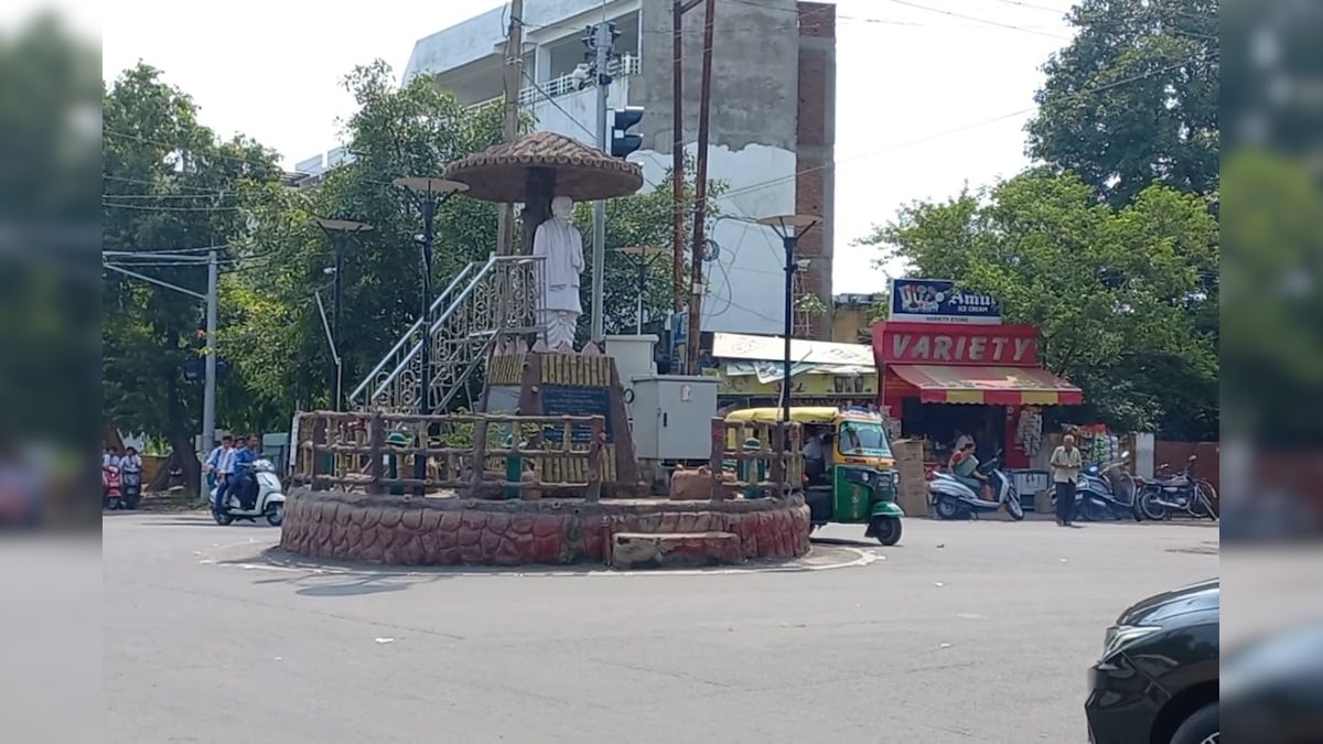 काम की खबर : आप भी अपनों के नाम कर सकते झांसी के फुटपाथ-चौराहे जानें नियम और आवेदन की डेट