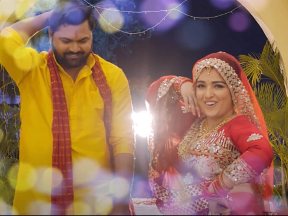 Bhojpuri film sales video mein