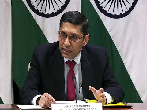 कनाडा में रह रहे भारतीयों के लिए केंद्र ने जारी की एडवाइजरी, कहा- सतर्क  रहें और सावधानी बरतें - government of india issued an advisory for indians  living in canada said be