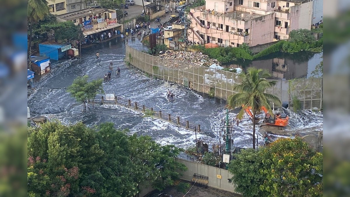 बेंगलुरु में भारी बारिश ने मचाई तबाही पीने के पानी पर भी संकट एक की मौत