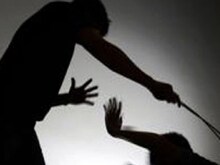 मंडी का वायरल वीडियोः पहले की मारपीट और फिर गर्दन पर रख दिया दराट