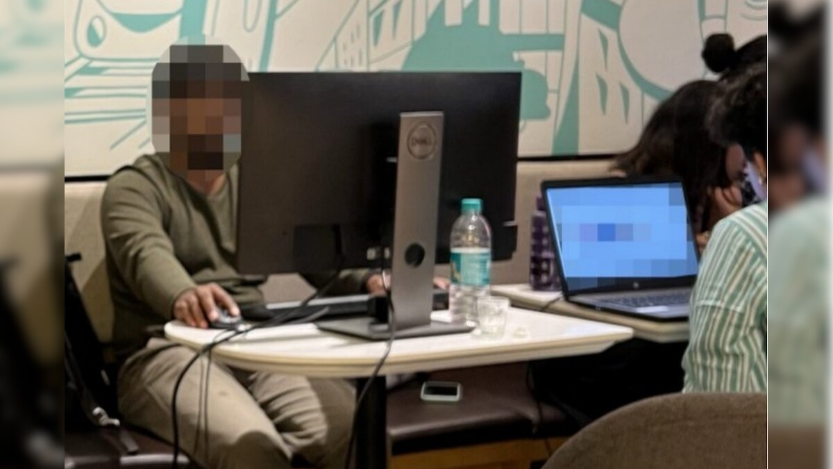बेंगलुरु: ऑफिस में घुसा पानी तो कॉफी शॉप में ही जोड़ लिया डेस्कटॉप कंप्यूटर फोटो वायरल