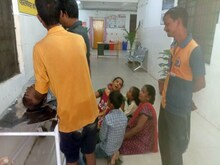 लकड़ी के खंभे से लगा करंट, सपा नेता के दोनों बेटों की मौत, गांव में मचा कोहराम