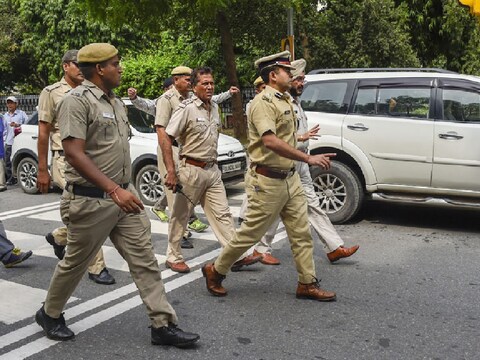 दिल्‍ली पुलिस ने बताया कि आतंकी अब लोकल गैंगस्‍टर का इस्‍तेमाल करने लगे हैं. 
