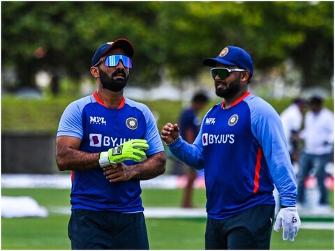 दिनेश कार्तिक और ऋषभ पंत दोनों ही टी20 विश्व कप के लिए भारतीय टीम में चुने गए हैं. (फाइल फोटो)