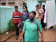परिजनों से मिली NCW की टीम, डीजीपी से मुलाकात के बाद सौंपेगी रिपोर्ट