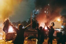 ईरान ने US पर लगाया 'दंगाइयों' के समर्थन का आरोप, बोला-अपनी हद में रहे अमेरिका