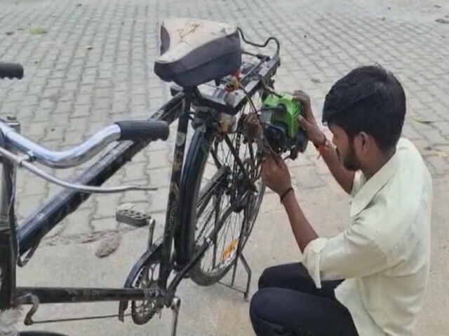 10वीं के छात्र ने 3000 रु के कबाड़ से बना डाली बाइक, 120KM/L का देती है माइलेज