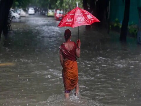 गरज और बिजली के साथ हल्की से मध्यम बारिश 18 अक्टूबर तक जारी रहेगी. (सांकेतिक तस्वीर)